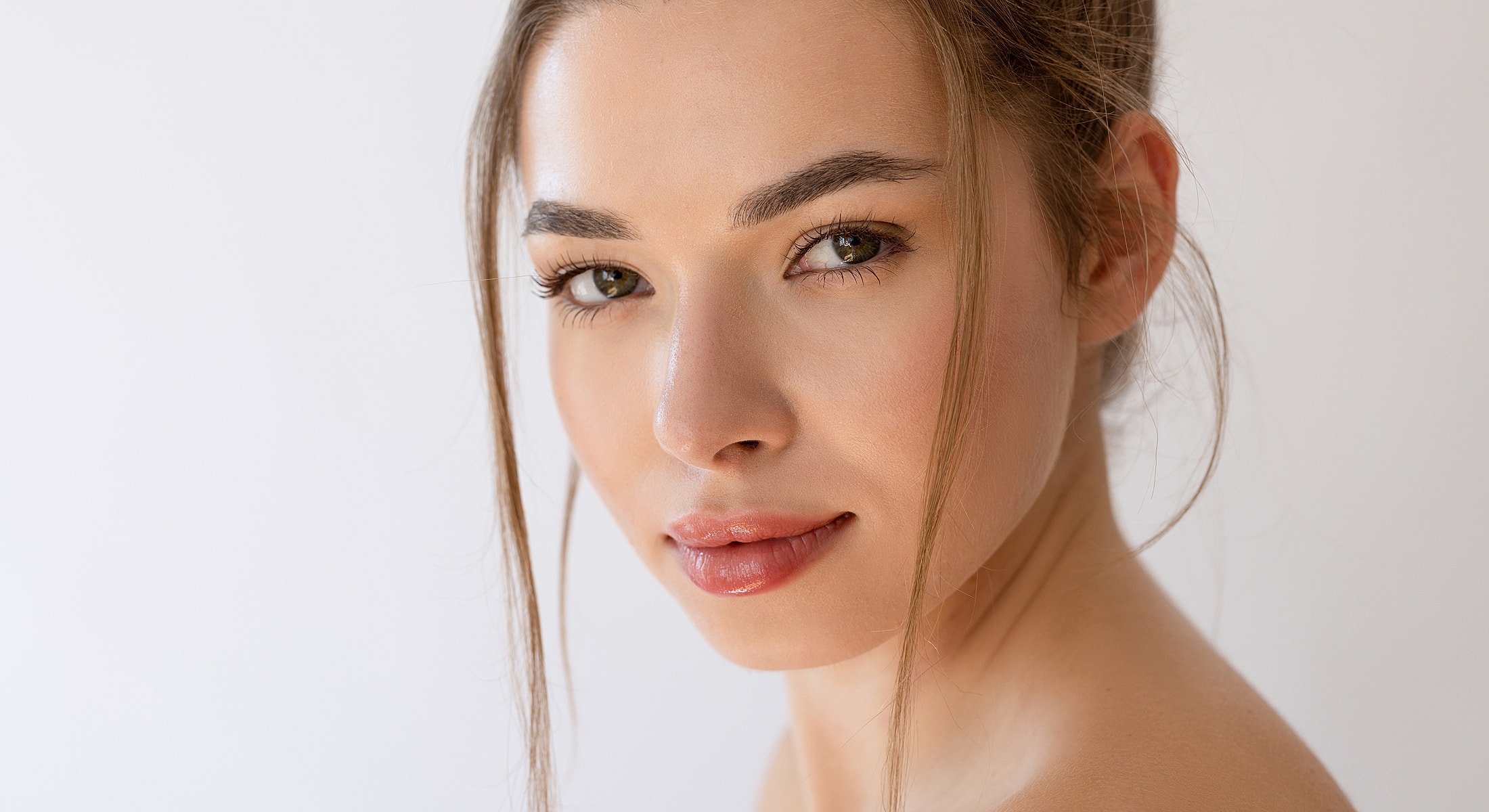 Close-up of a woman with natural makeup.