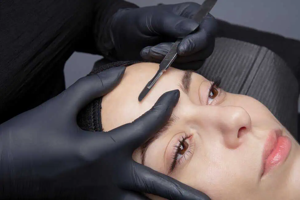 How Dermaplaning Can Improve Your Skincare Routine